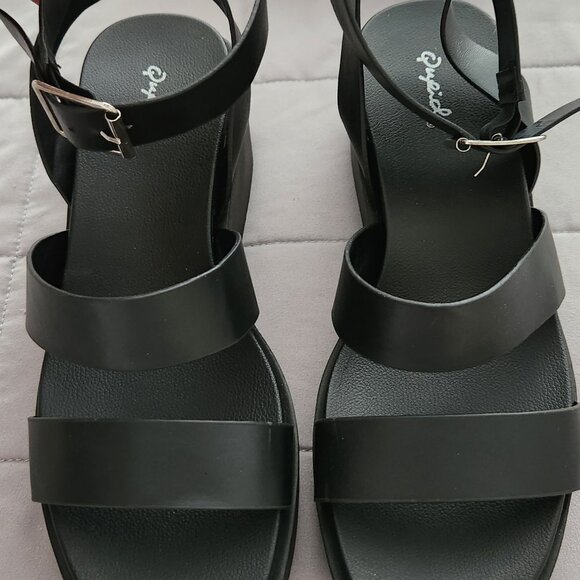 NWT QUPID BLOOMING ANKLE STRAP SANDALS 7.5 - Picture 5 of 6